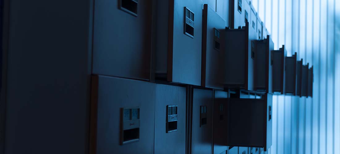 Paper vs. Electronic Records_1100x500 Paper vs. Electronic Records