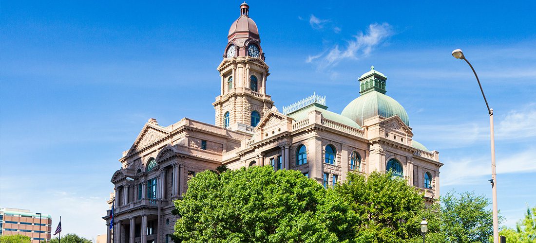 Tarrant County Courthouse in Fort Worth, TX